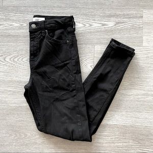 EVERYTHING $6/Topshop Moto Jamie Black Distresses Jeans